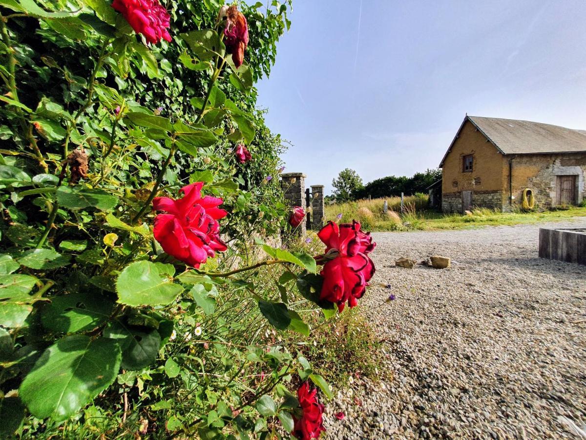 La Maison Folia Otel Contrieres Dış mekan fotoğraf